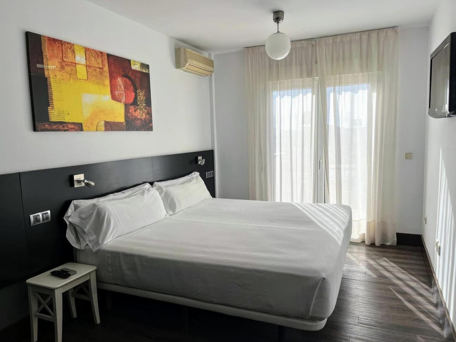 Hotel La Ermita 3*